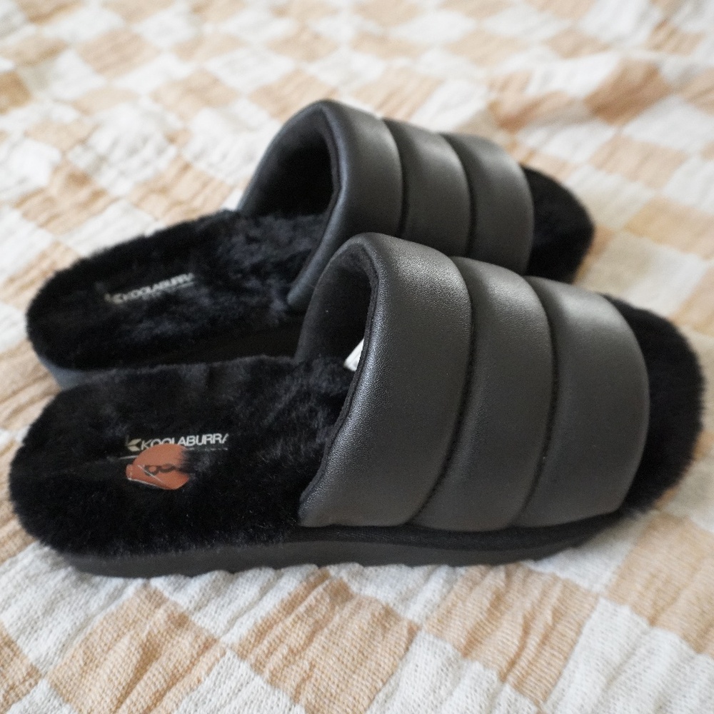 Ugg Koolaburra Black Faux-Fur Foam Cushion Slides/Sandals - Size 8
